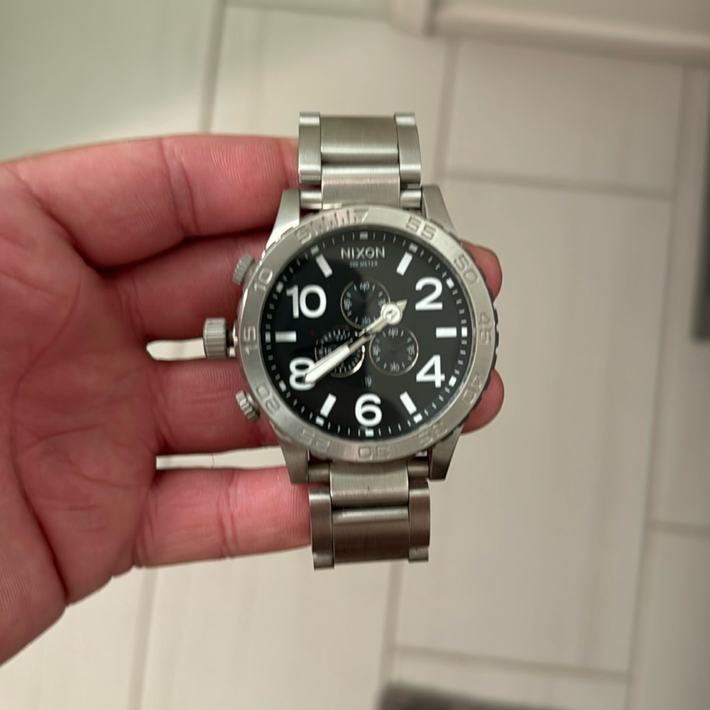 Silver 51-30 Nixon